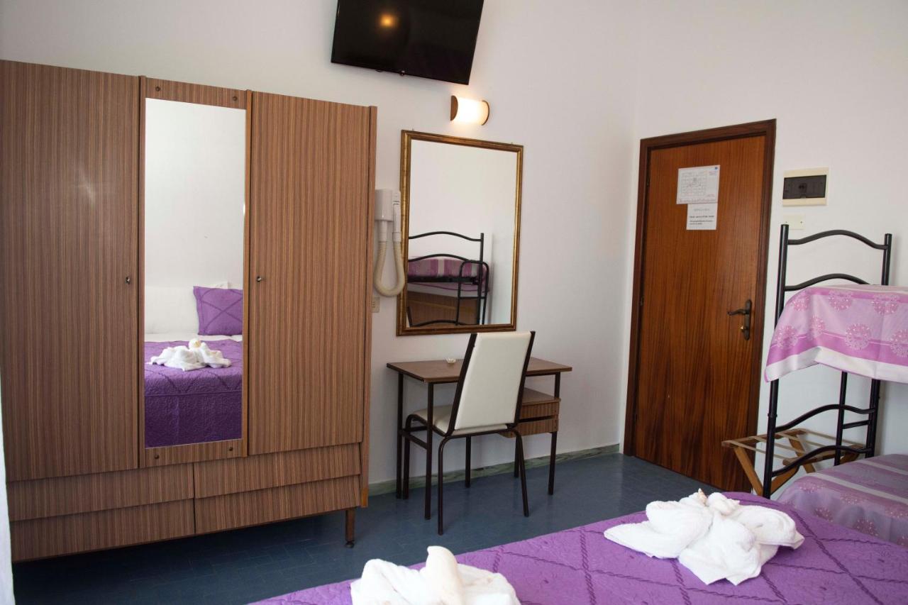 Hotel Sara*** Cesenatico Extérieur photo