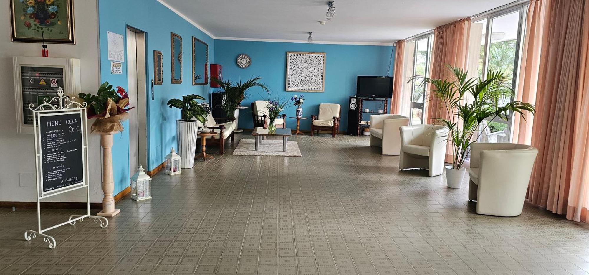 Hotel Sara*** Cesenatico Extérieur photo
