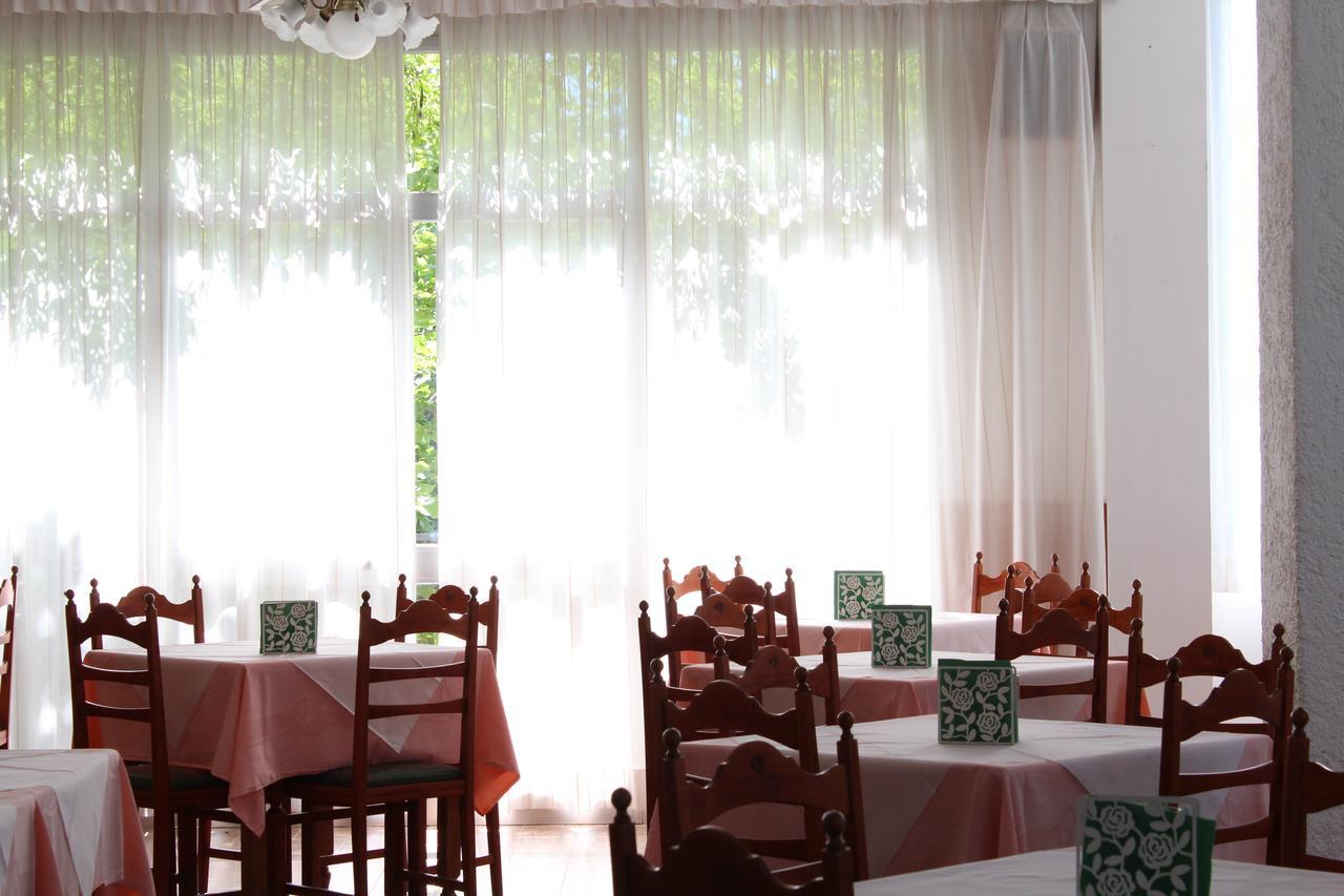 Hotel Sara*** Cesenatico Extérieur photo