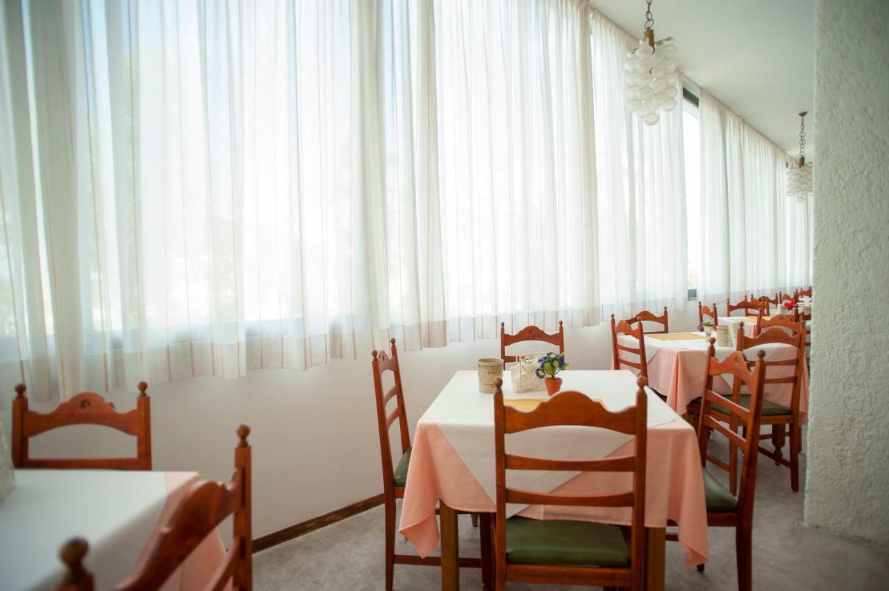 Hotel Sara*** Cesenatico Extérieur photo